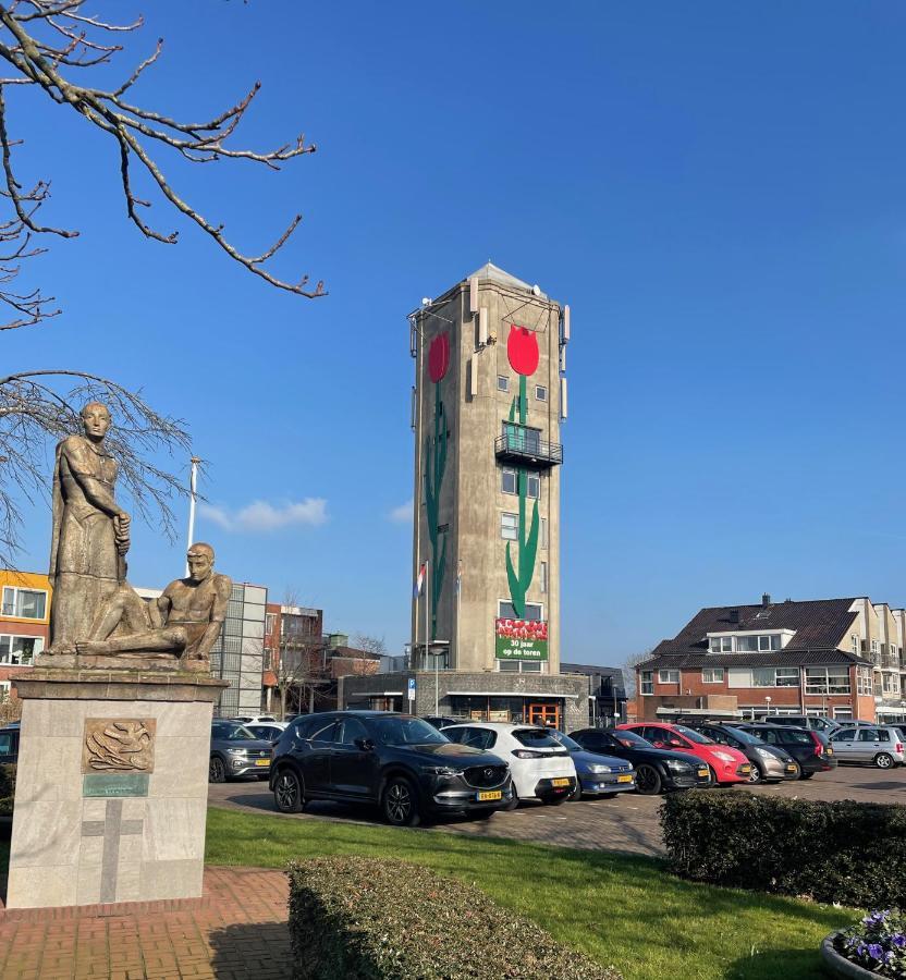 B&B De Tulpentoren Roelofarendsveen Zewnętrze zdjęcie
